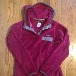 Women’s pink Patagonia jacket size small
